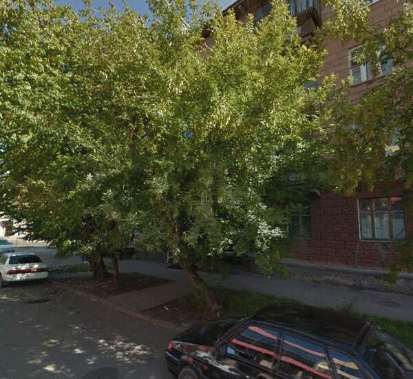 Банкомат Восточного Экспресс Банка по адресу ул. Карла Маркса, д. 149, лит. А, ТРК «Луч»