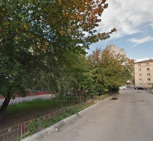 Банкомат Сбербанка России по адресу ул. Ломоносова, д. 8, СМ «Ярмарка»