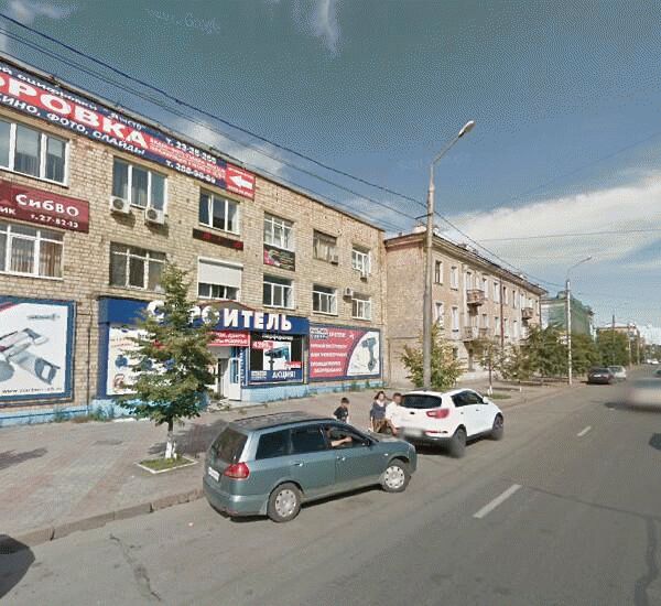 Банкомат Сбербанка России по адресу ул. Сурикова, д. 12, «Ионесси»