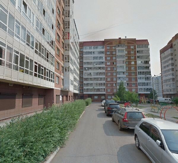 Банкомат Газпромбанка по адресу ул. Алексеева,  д. 17