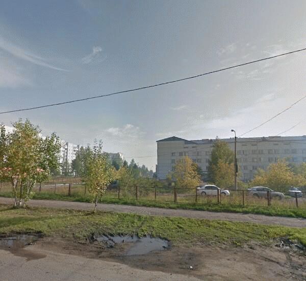 Банкомат Росбанка по адресу просп. 60 лет Образования СССР,  д. 5