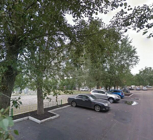 Банкомат Сбербанка России по адресу ул. 60 лет Октября,  45