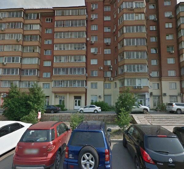 Банкомат банка Югра по адресу ул. Авиаторов,  д. 33