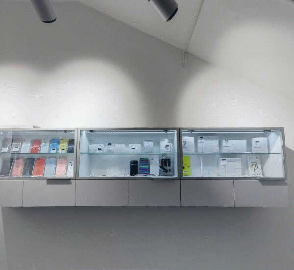 Банкомат Альфа-Банка по адресу ул. Дмитрия Мартынова,  12