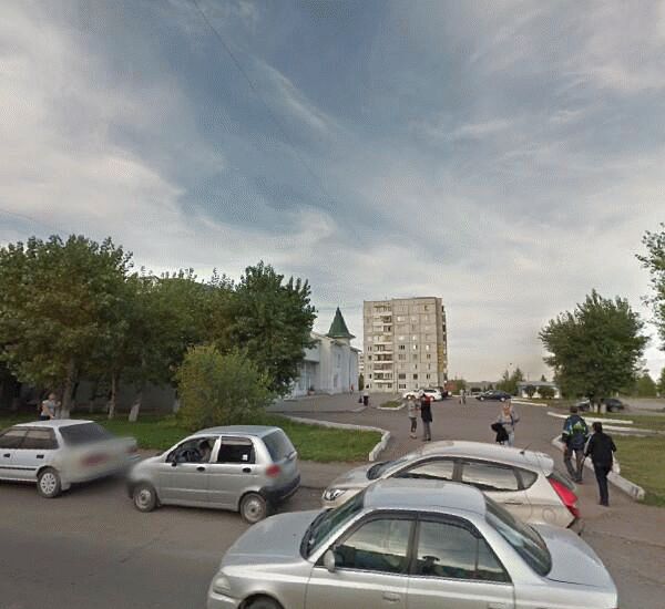 Банкомат Дальневосточного Банка по адресу просп. 60 лет Образования СССР,  д. 14а